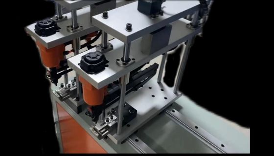 İç Çerçeve İçin 800mm Gelişmiş Tip PU Filtre Yapma Makinesi